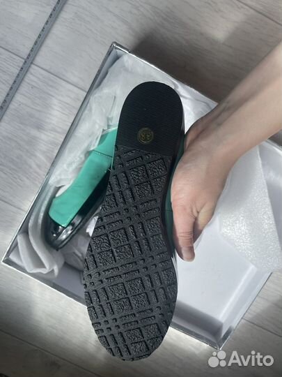 Балетки новые кожаные