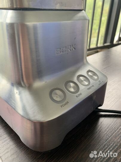 Блендер Bork b800 на запчасти