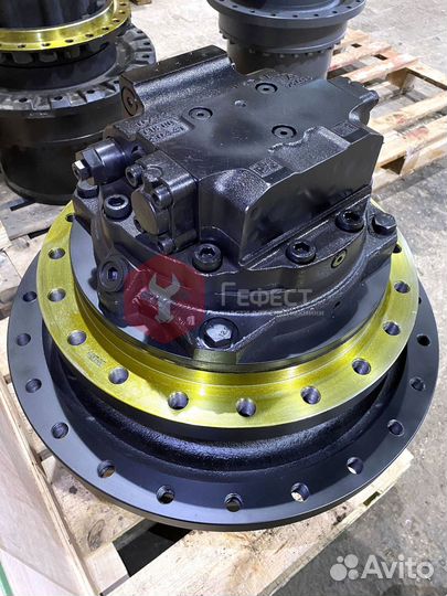 Редуктор хода Hitachi ZX500LC-3