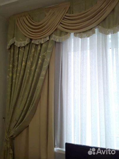 Шторы + ламбрекен двухцветные плотные + скатерть