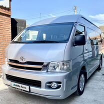 Toyota Hiace 2.7 MT, 2010, 258 000 км, с пробегом, цена 3 050 000 руб.