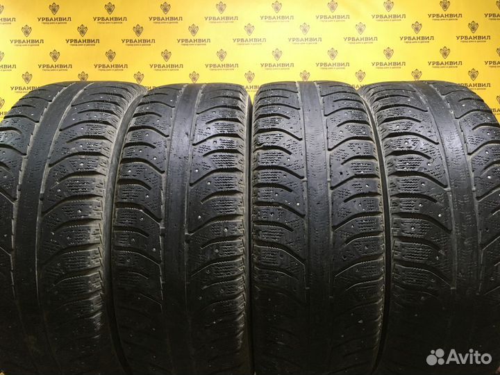 Bridgestone Ice Cruiser 7000 215/60 R17 96H