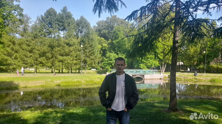 Слесарь сборщик рабочий