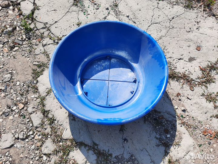 Кашпо уличное для цветов