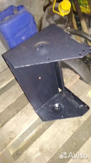 Полка кронштейн под акб