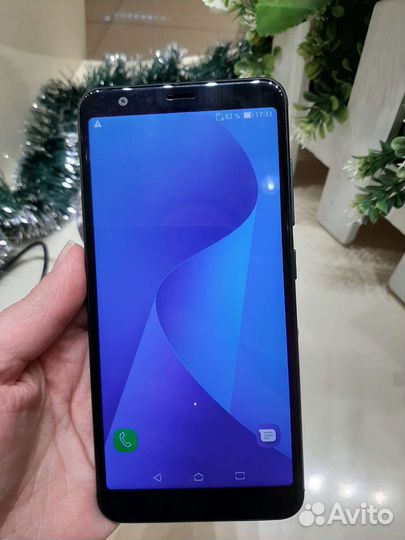 ASUS ZenFone Max Plus (M1) ZB570TL, 4/32 ГБ