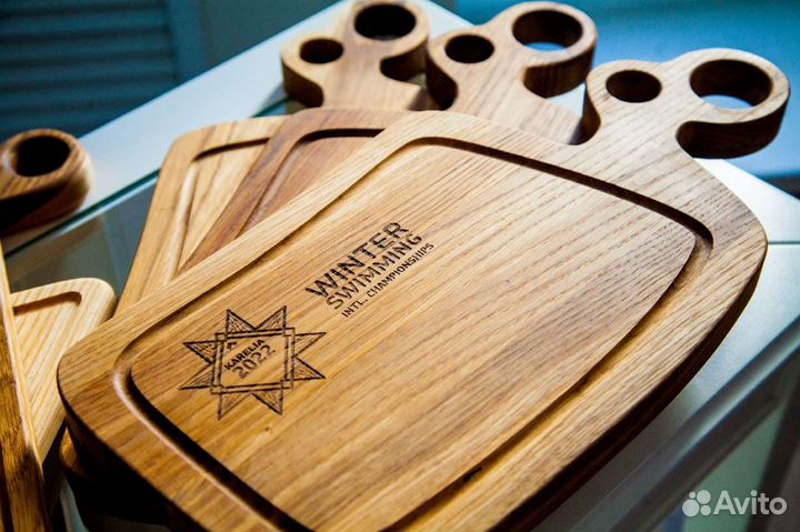 Разделочная доска из массива дуба, вяза, ясеня