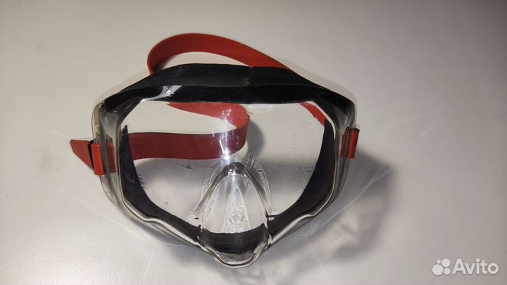 Маска для подводного плавания в ластах