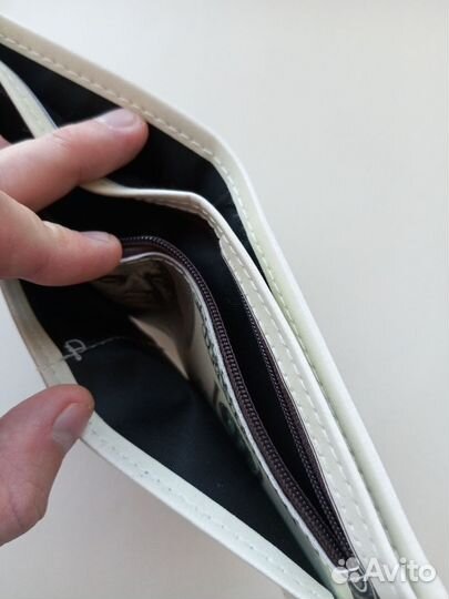 Мужской кошелек