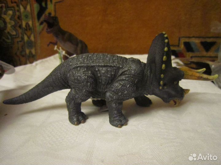 Фигурки зверей Динозавры