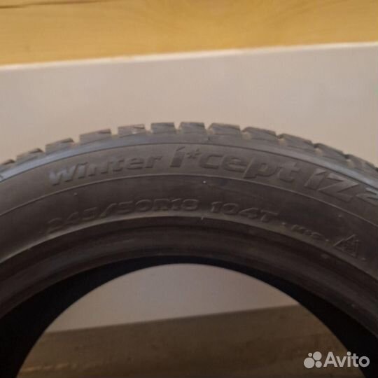 Hankook Winter I'Cept IZ2 245/50 R18 104T