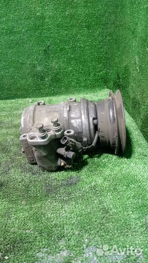 Компрессор кондиционера Mitsubishi I (1989—1995)