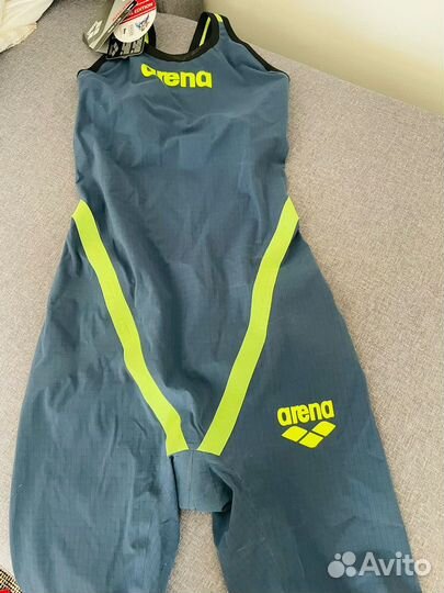 Гидрокостюм arena