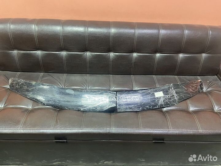 Дефлектор капота Mazda primacy 1999-2005