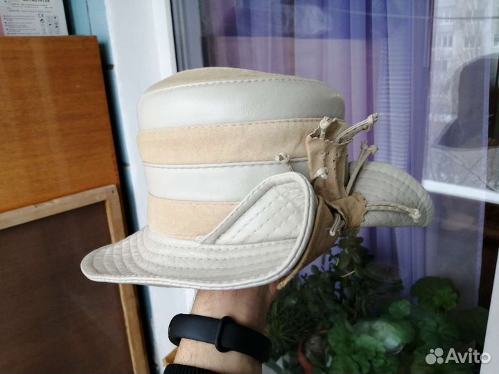 Кожаная шляпа женская