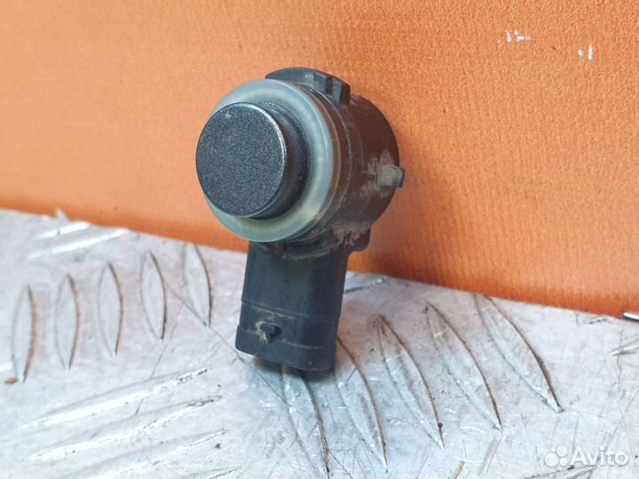 Датчик парктроника передний Toyota Corolla 11 E160