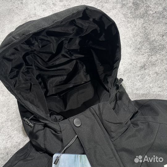 Зимняя куртка Helly Hansen