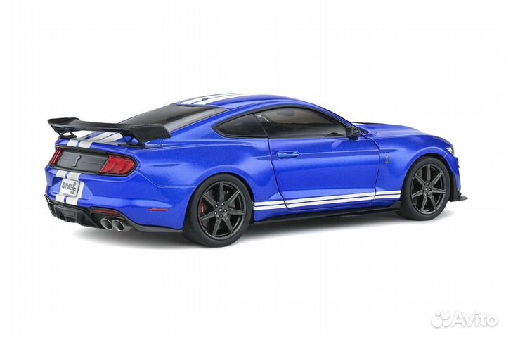 Ford Shelby GT500 1:18 Solido