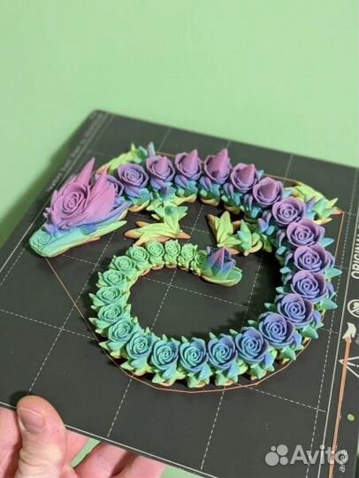 Дракон подвижный роза переходной цвет 50см