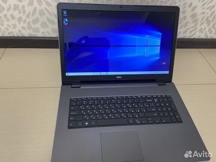 Ноутбук dell P28E