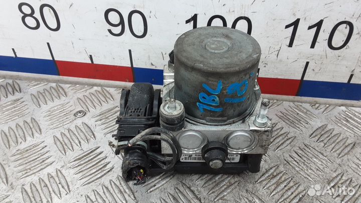 Блок ABS Nissan NV200 2011