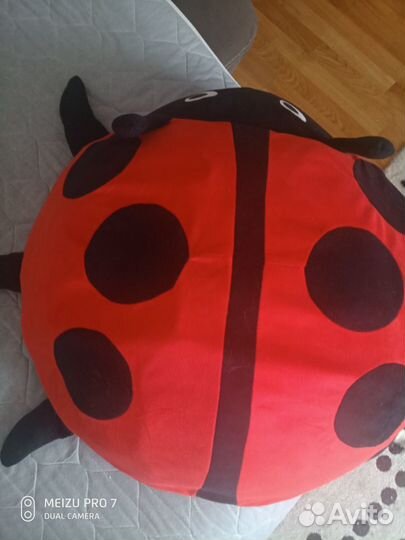 Пуфик Божья коровка