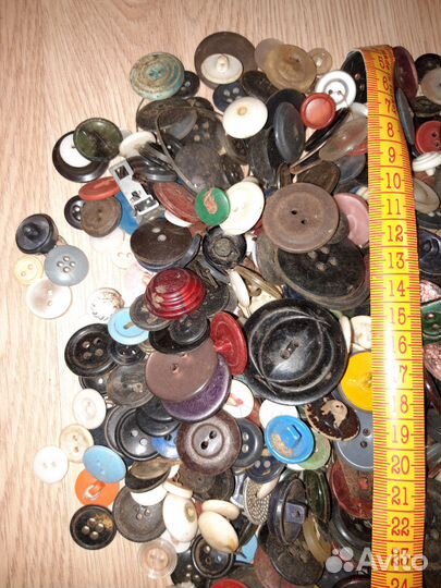 Пуговицы старые разные