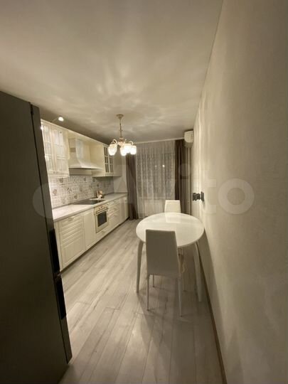 2-к. квартира, 58 м², 15/24 эт.