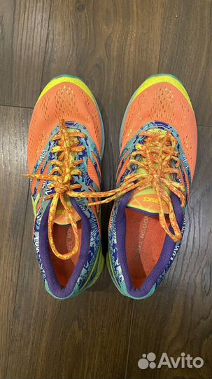 Кроссовки женские asics gel noosa tri 13