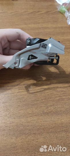 Передний переключатель shimano altus fd m2000