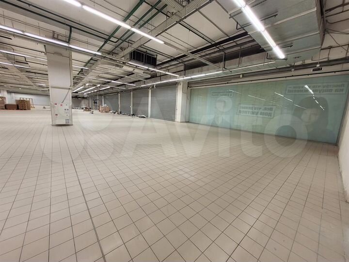Сдам торговое помещение, 5500 м²