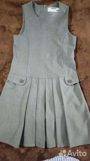 Школьная форма для девочки 140-146 серая