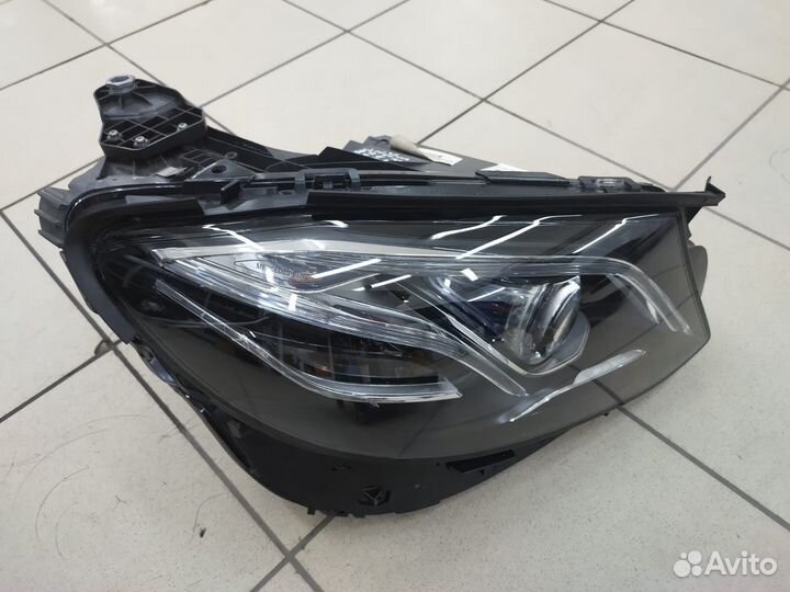 Фара правая Mercedes-Benz w213 MultiBeam