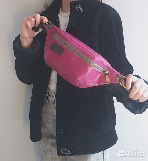 Поясная сумка бананка