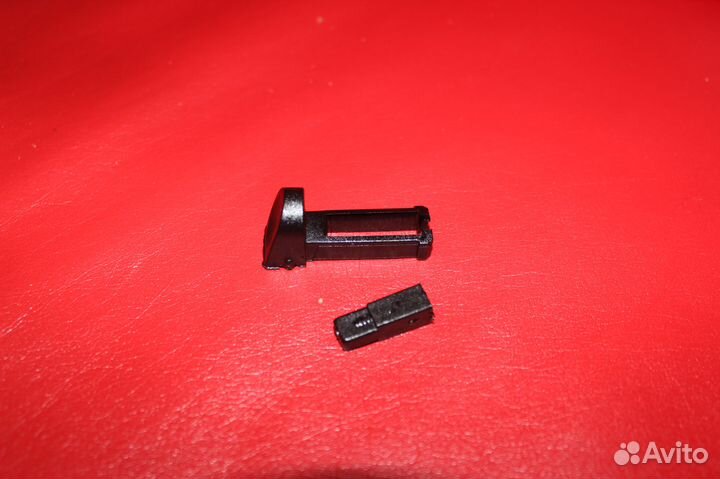 Фиксаторы передних колес на детские коляски