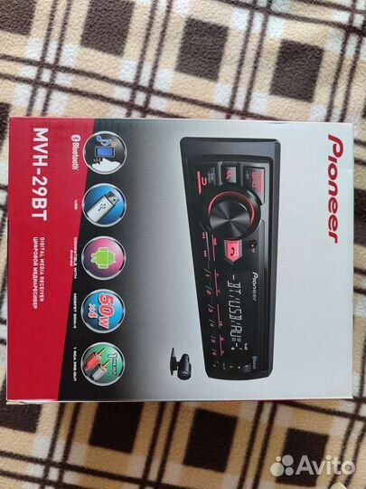 Магнитола pioneer с блютусом.оригинал.есть Чеки