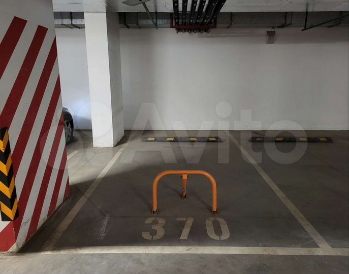 Машиноместо, 13 м²