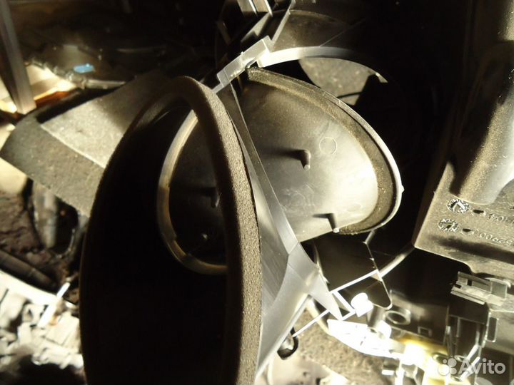 Корпус отопителя Peugeot 206