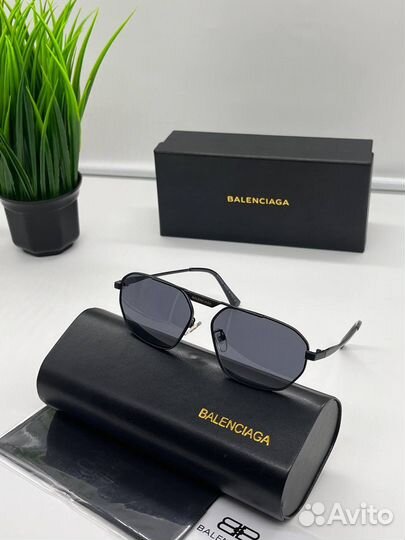 Солнцезащитные очки balenciaga