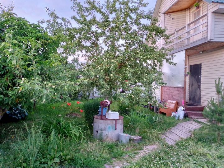 Дом 98,1 м² на участке 8 сот.