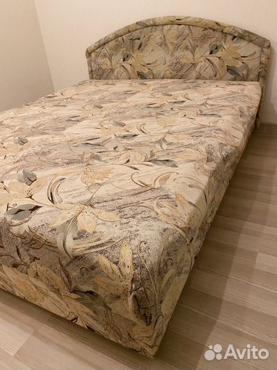 Кровать двухспальная 160 200 бу