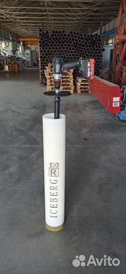 Тубус для ледобура (белый, чёрный)