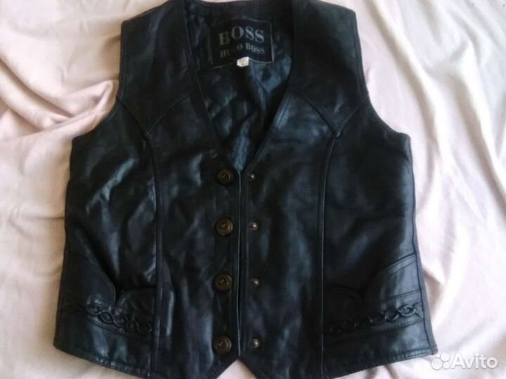 Жилет для девушки