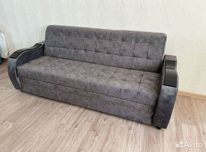 Прямой диван на заказ