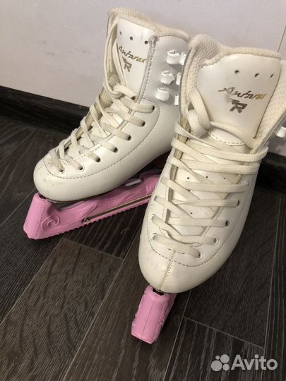 Коньки фигурные детские