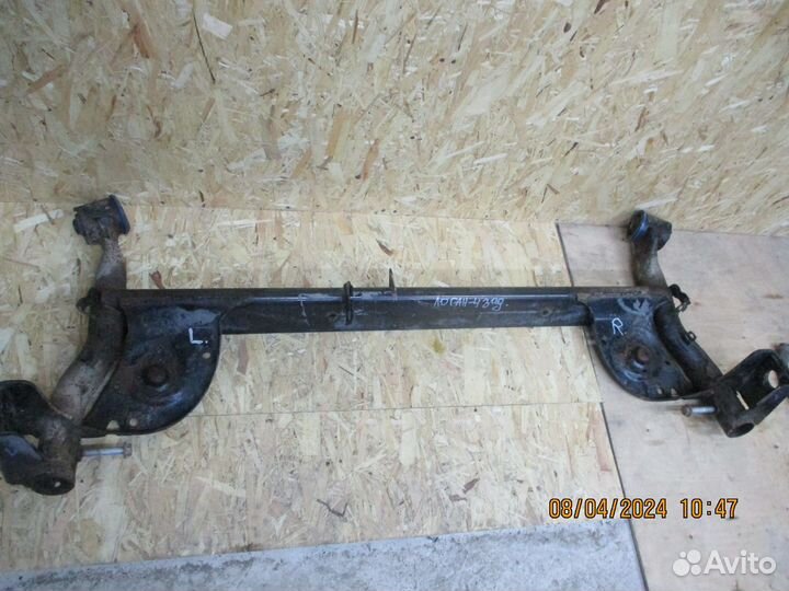 Балка задняя Рено Логан