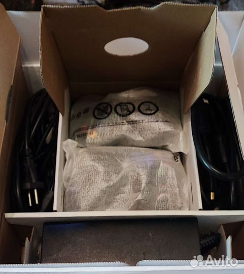 Xbox 360 фрибут, 2 геймпада, 1тб диск с играми