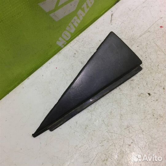 Накладка двери задней правой Фольксваген Пассат