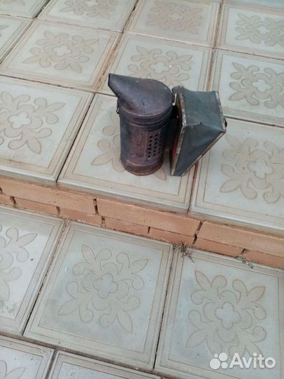 Продаётся инвентарь для пчеловода