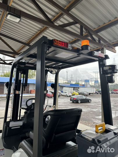 Вилочный погрузчик HIFOUNE ST20, 2023